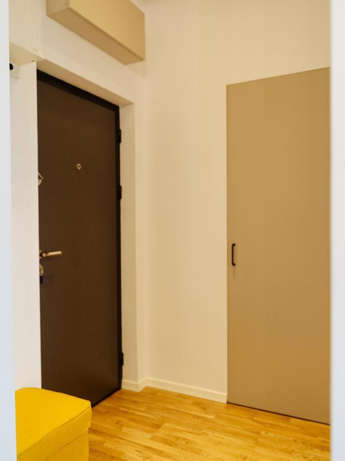 Sunny 2Br Flat - Top Location - Amazing Balcony ブカレスト エクステリア 写真