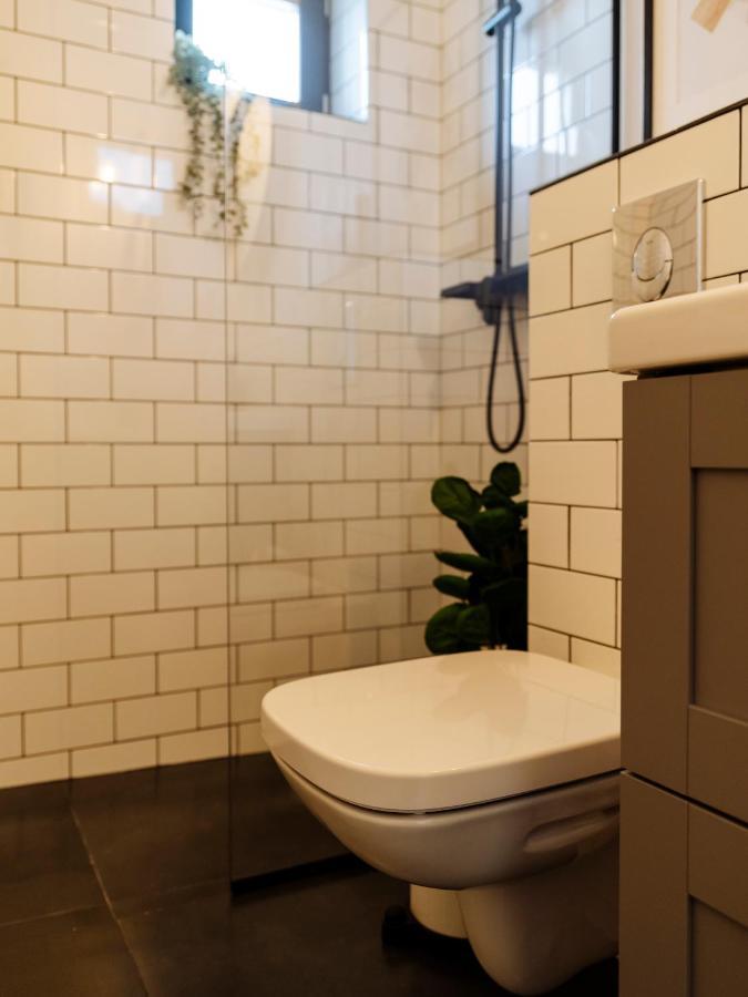 Sunny 2Br Flat - Top Location - Amazing Balcony ブカレスト エクステリア 写真